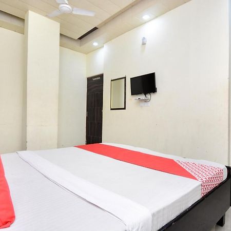 Oyo 29409 Hotel Best Sleep Inn جالاندار المظهر الخارجي الصورة