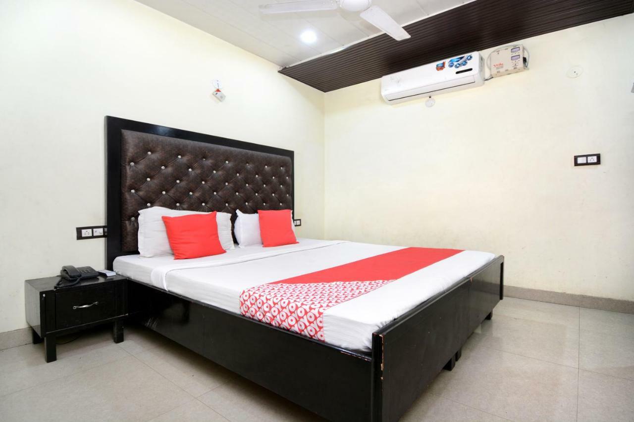 Oyo 29409 Hotel Best Sleep Inn جالاندار المظهر الخارجي الصورة